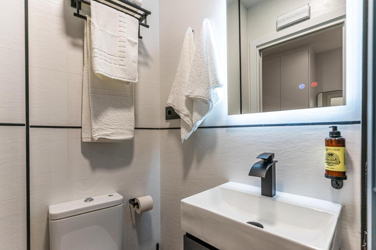Vr Latina Apartments Madrid Dış mekan fotoğraf