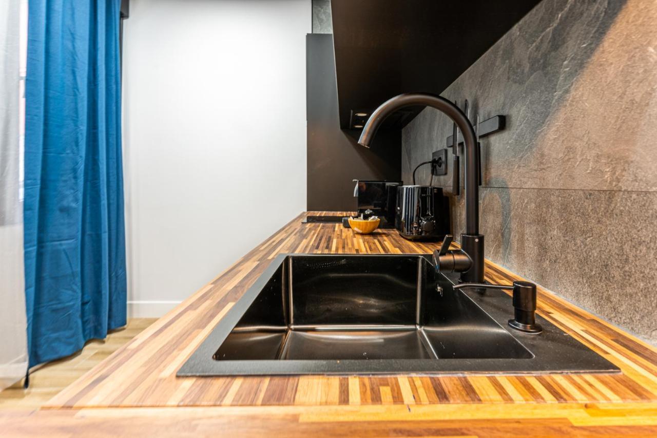 Vr Latina Apartments Madrid Dış mekan fotoğraf
